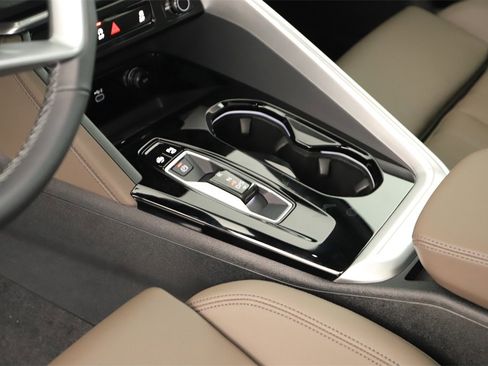 New 2025 Audi Q5 2.0T Premium Plus image 17