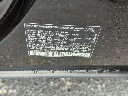 New 2026 Volkswagen Atlas Cross Sport SE image 31