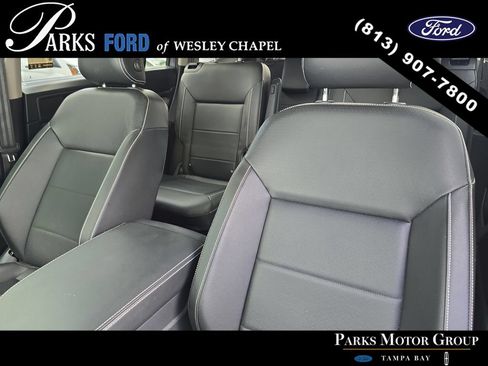 Used 2023 Volkswagen Atlas SE w/ Panoramic Sunroof Package FWD image 21