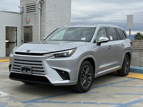 New 2026 Lexus TX 350 FWD image 7