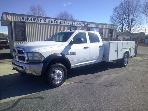 Used 2018 RAM 5500 Tradesman w/ Ambulance Prep Group image 2