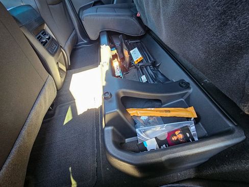 New 2026 GMC Canyon Elevation image 29