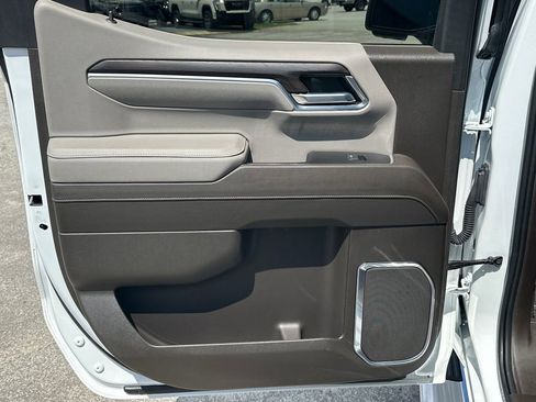 Used 2023 GMC Sierra 1500 SLT w/ SLT Premium Plus Package image 22