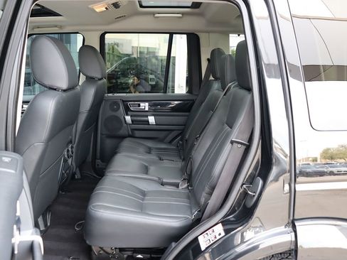 Used 2016 Land Rover LR4 HSE image 37