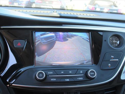 Used 2019 Buick Envision Preferred image 24