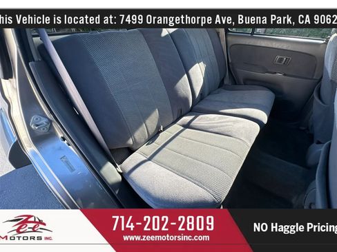 Used 2002 Toyota 4Runner SR5 AWD/4WD image 23