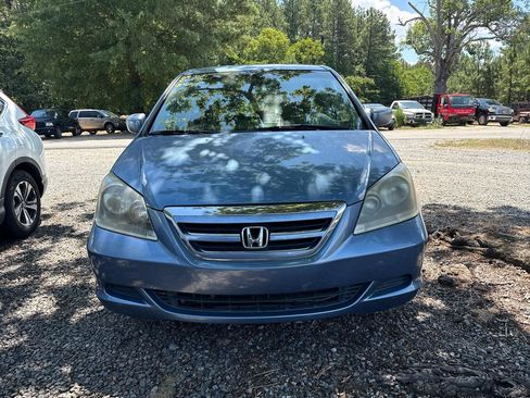 Used 2005 Honda Odyssey EX image 2