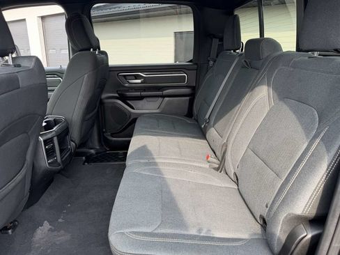 Used 2019 RAM 1500 Big Horn AWD/4WD image 13