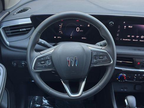 Used 2025 Buick Encore GX Preferred image 25
