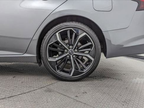 Used 2024 Nissan Altima 2.5 SR image 31