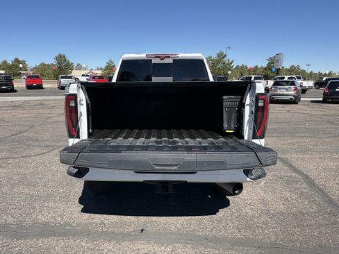 Used 2024 GMC Sierra 2500 AT4 w/ AT4 Premium Plus Package image 10