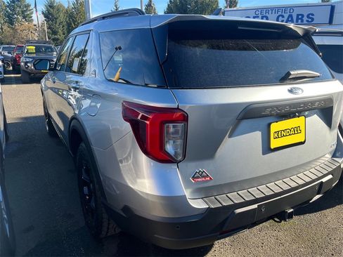 Certified 2024 Ford Explorer Timberline w/ Timberline Technology Package image 11