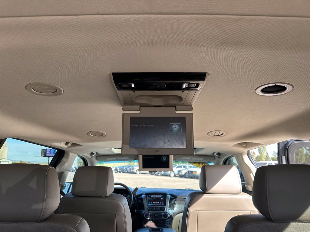 Used 2019 Chevrolet Suburban Premier AWD/4WD image 29