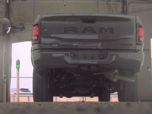 Used 2025 RAM 2500 Big Horn AWD/4WD image 12