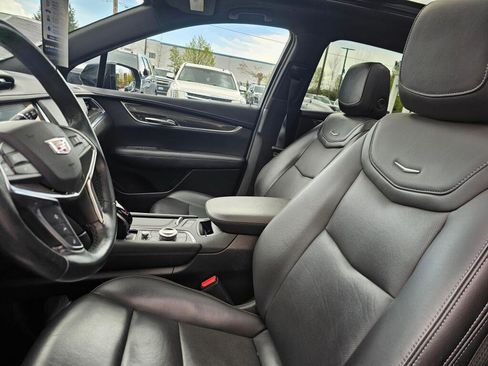 Used 2022 Cadillac XT5 Sportv image 25