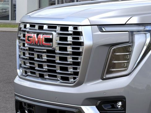 New 2026 GMC Yukon Denali RWD image 13