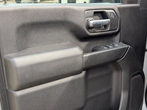 Used 2024 GMC Sierra 2500 Pro AWD/4WD image 14