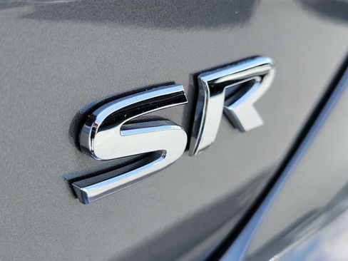 Used 2023 Nissan Kicks SR FWD image 12