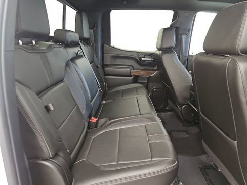 Used 2022 Chevrolet Silverado 1500 High Country w/ Z71 Off-Road Package AWD/4WD image 34