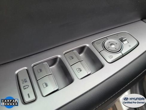 Used 2025 Hyundai Palisade SEL FWD image 19