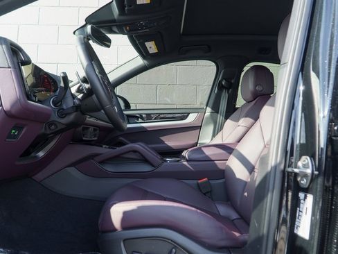 Certified 2026 Porsche Cayenne S image 17