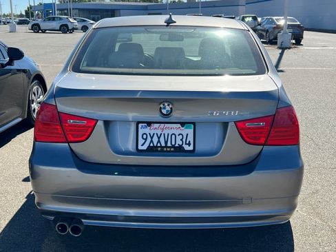Used 2011 BMW 328i Sedan RWD image 5