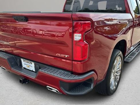 Used 2022 Chevrolet Silverado 1500 RST w/ Z71 Off-Road Package AWD/4WD image 37