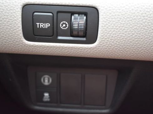 Used 2018 Honda Accord LX image 18