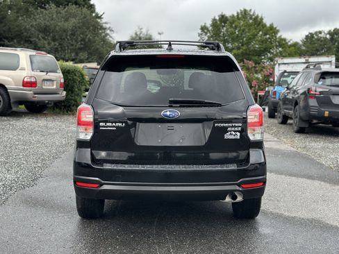 Used 2017 Subaru Forester 2.5i Premium w/ All-Weather Package AWD/4WD image 4