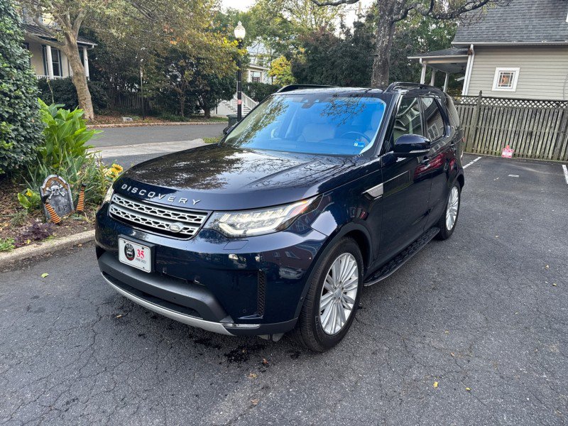 Used 2020 Land Rover Discovery HSE AWD/4WD image 3