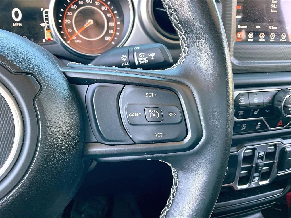 Used 2023 Jeep Gladiator Sport AWD/4WD image 22