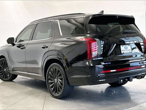 Used 2025 Hyundai Palisade Calligraphy AWD/4WD image 12