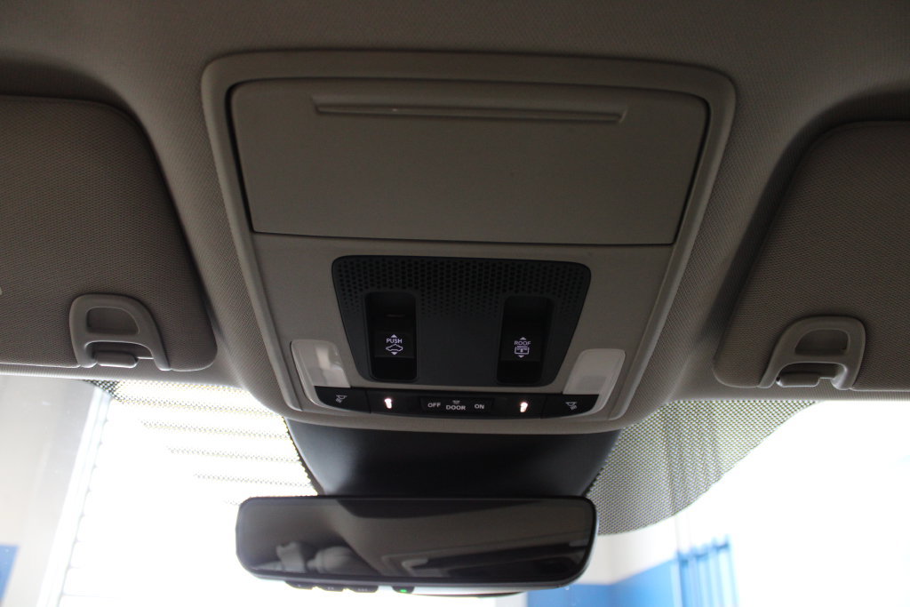Used 2023 Honda Pilot Touring image 24