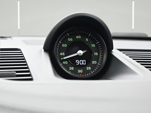 Certified 2026 Porsche 911 Carrera GTS RWD image 17