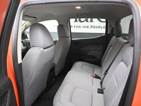 Used 2019 Chevrolet Colorado W/T w/ WT Convenience Package AWD/4WD image 29