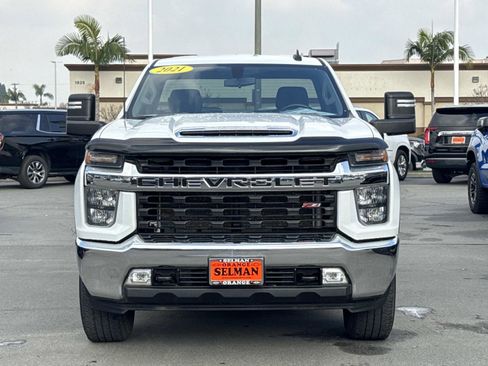 Used 2021 Chevrolet Silverado 3500 LT w/ Convenience Package image 2