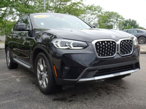 Used 2024 BMW X4 xDrive30i AWD/4WD image 6