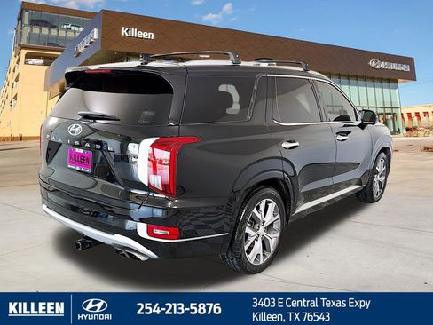 Used 2021 Hyundai Palisade Limited FWD image 7