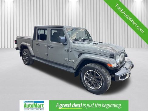 Certified 2021 Jeep Gladiator Overland w/ Cold Weather Group image 1