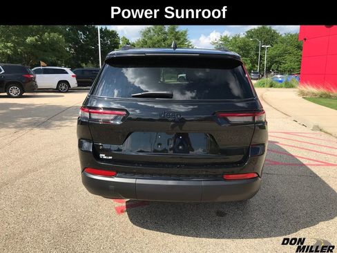 New 2025 Jeep Grand Cherokee L Altitude image 6