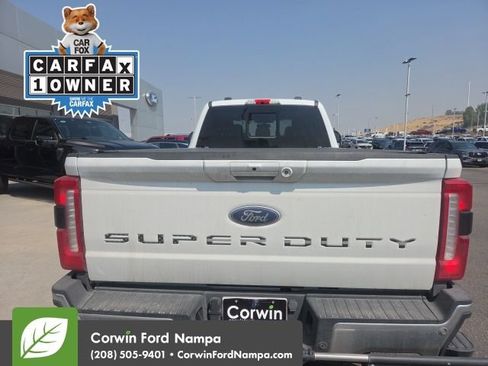 Used 2023 Ford F350 Lariat w/ Lariat Ultimate Package AWD/4WD image 5