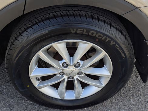 Used 2016 Kia Sorento L image 7