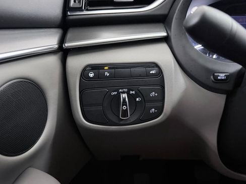 Certified 2023 INFINITI QX50 Luxe FWD image 24