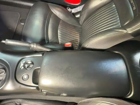 Used 1998 Chevrolet Corvette Convertible w/ Memory Pkg RWD image 38