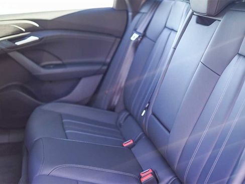 New 2025 Audi A6 e-tron Premium image 19