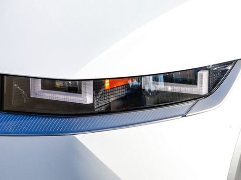 Certified 2023 Hyundai Ioniq 5 Limited RWD image 8