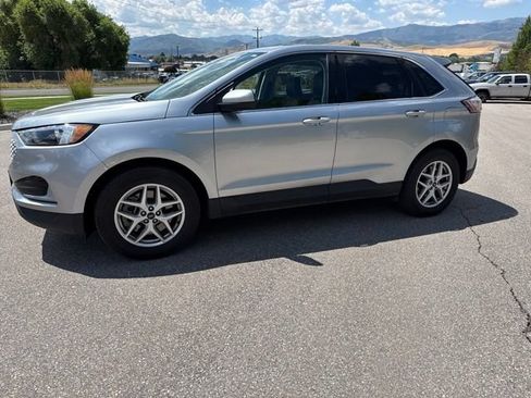 Used 2024 Ford Edge SEL AWD/4WD image 2