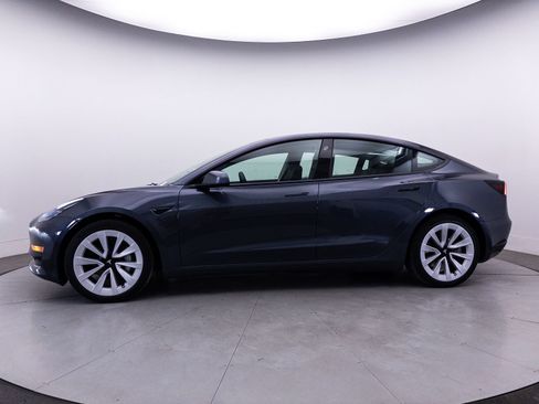 Used 2023 Tesla Model 3 Standard Range RWD image 36