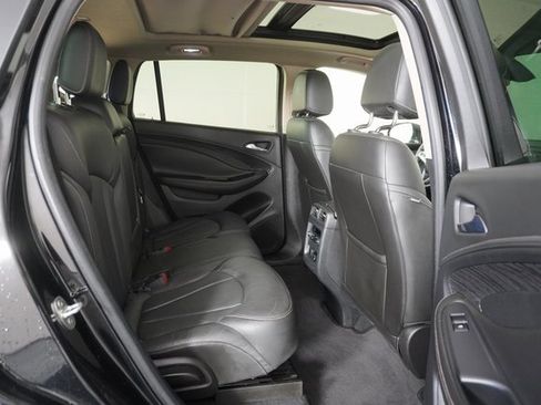 Used 2017 Buick Envision Essence image 39