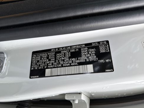 Used 2020 Volvo XC60 T5 Momentum w/ Protection Package Premier FWD image 43